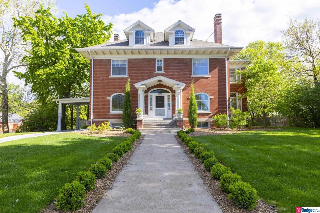 3650 Burt Street , Omaha, NE 68131