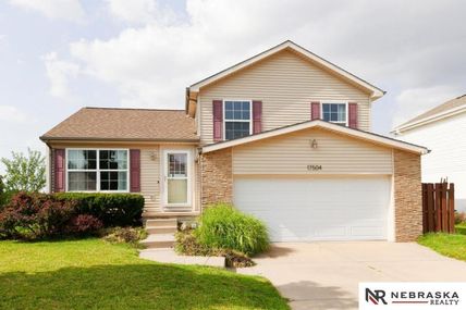 17504 Emiline Street , Omaha, NE 68136