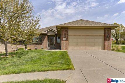 14602 Berry Circle , Omaha, NE 68137