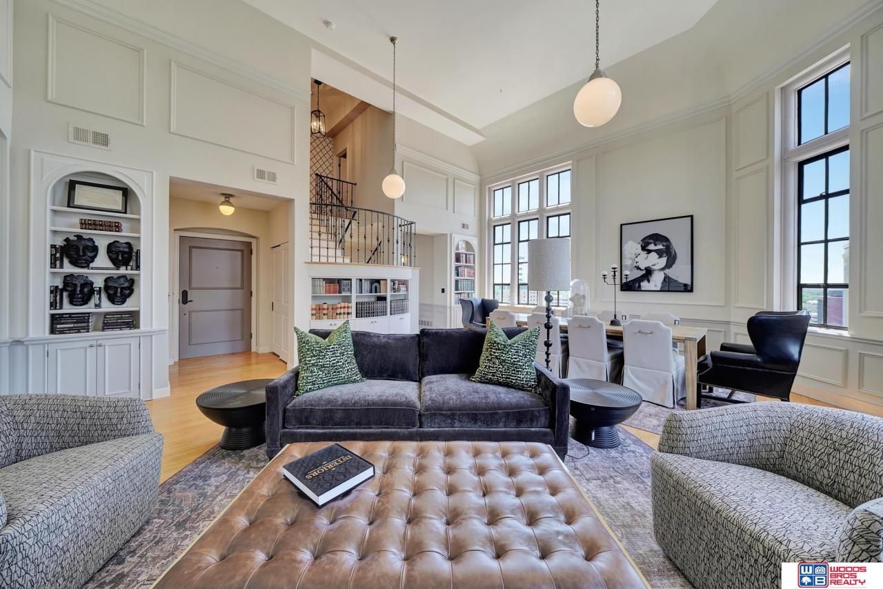 128 N 13th Street , Unit 1200, Lincoln, NE 68508