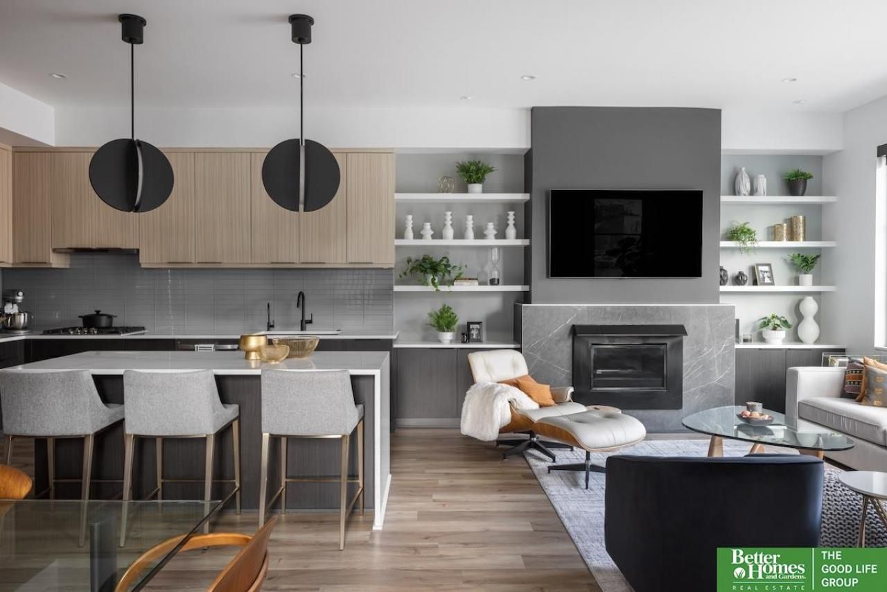 3751 Dewey Street , Omaha, NE 68105