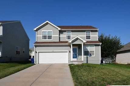 7764 N 107 Street , Omaha, NE 68122