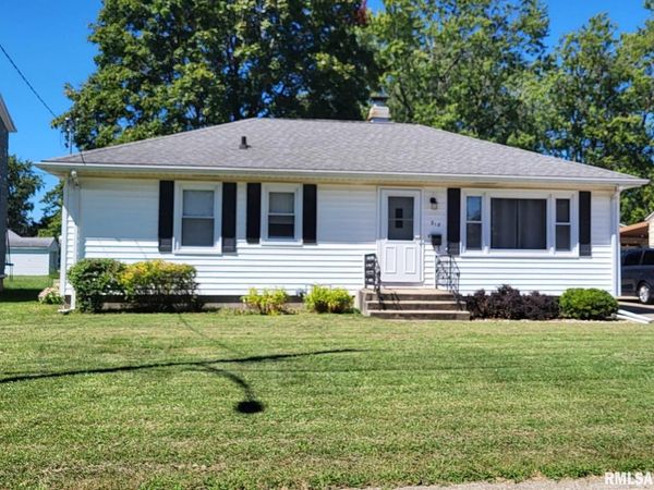 818 OLIVE Street, Galesburg, IL 61401