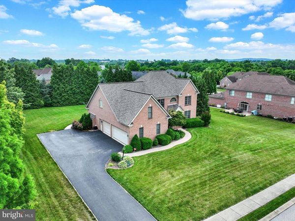 1436 GUILDFORD LANE, YORK, PA 17404