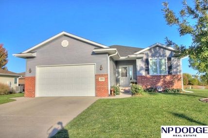 2926 N Laverna Street , Fremont, NE 68025