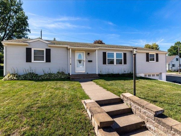 145 Domi Avenue, Dickeyville, WI 53808