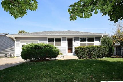 806 W Sumner Street , Lincoln, NE 68522