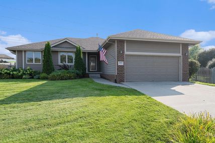 20035 Farnam Street , Omaha, NE 68022