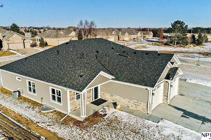 2510 Sievers Place , Roca, NE 68430