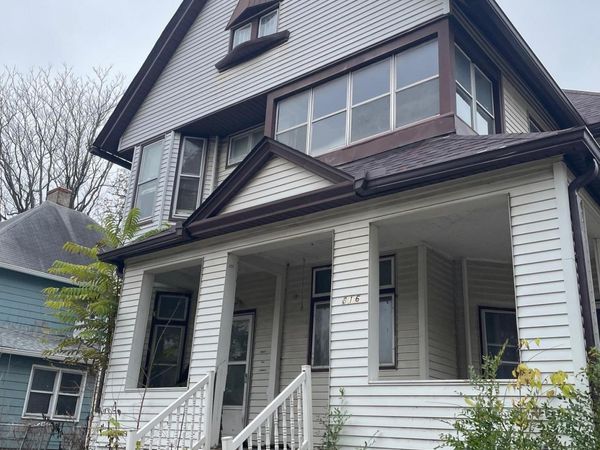 816 19TH Street, Rock Island, IL 61201