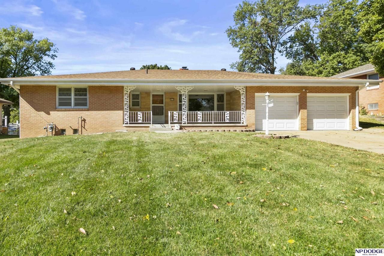 3010 S 48th Avenue , Omaha, NE 68106