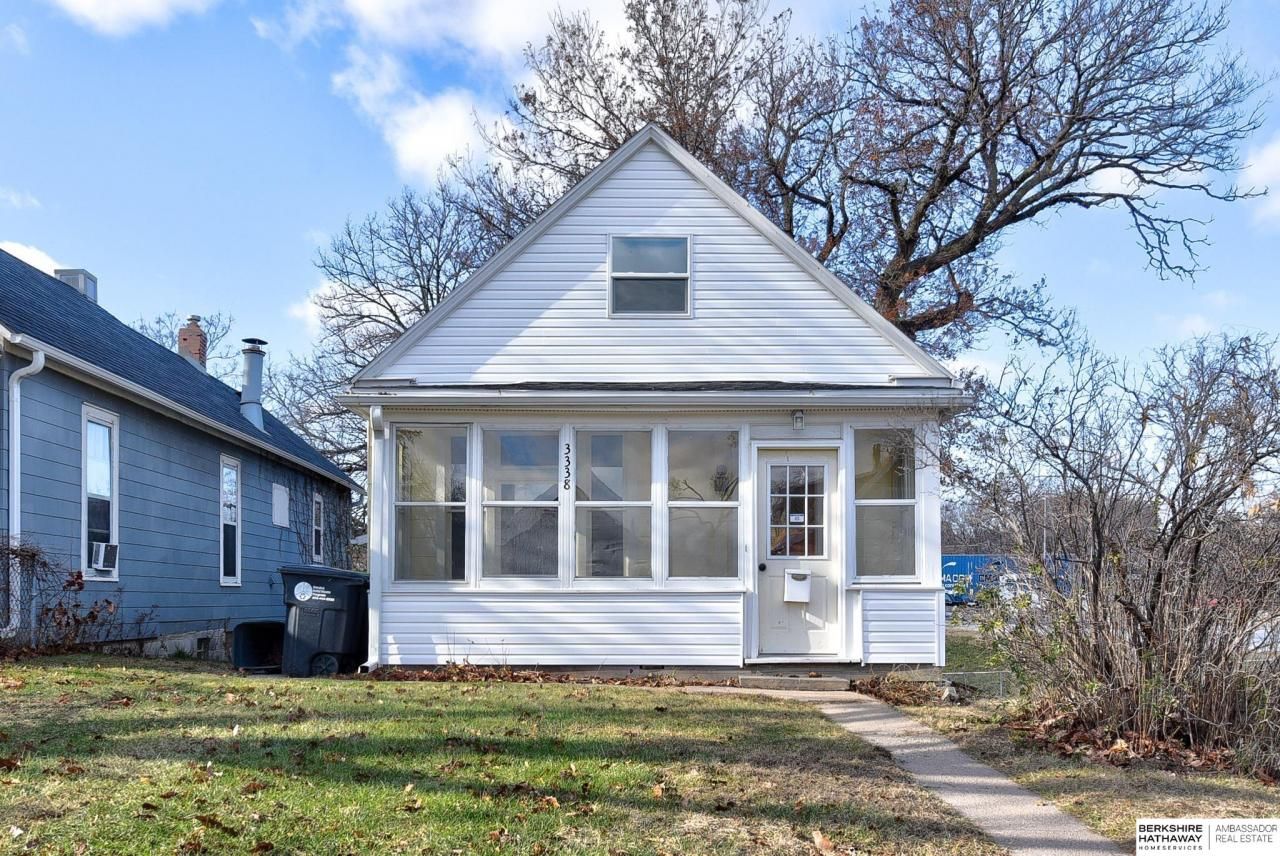 3338 S 17th Street , Omaha, NE 68108