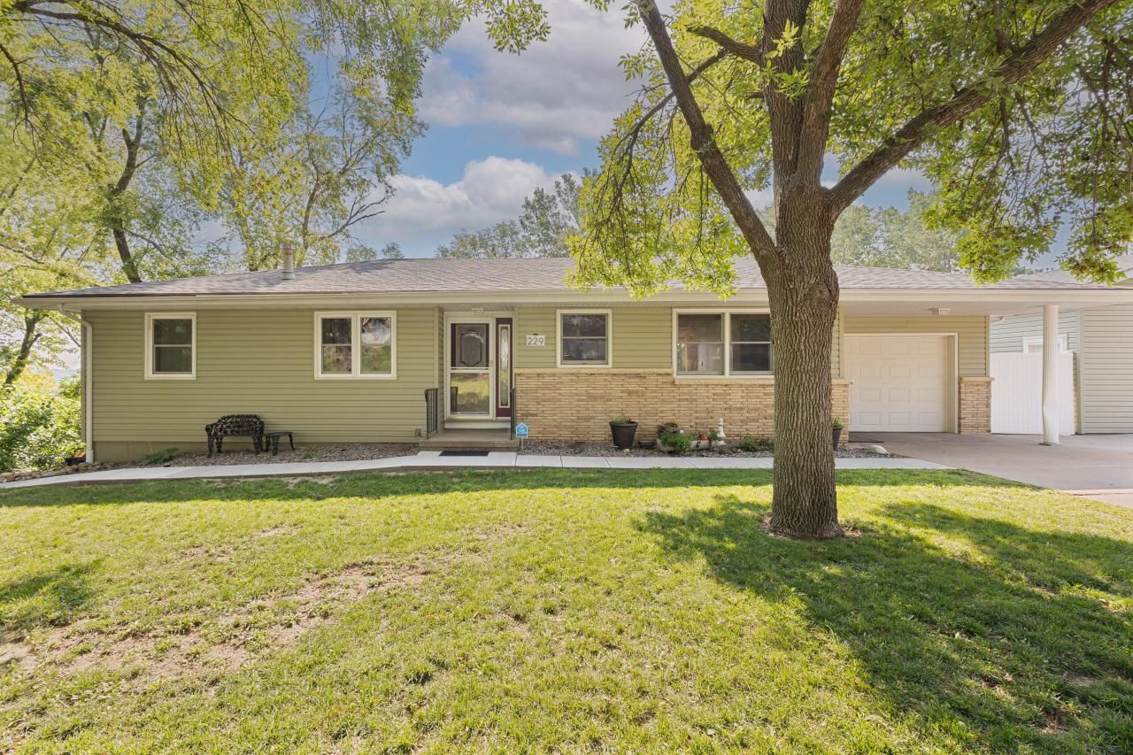 229 WENDY HEIGHTS Road, COUNCIL BLUFFS, IA 51503
