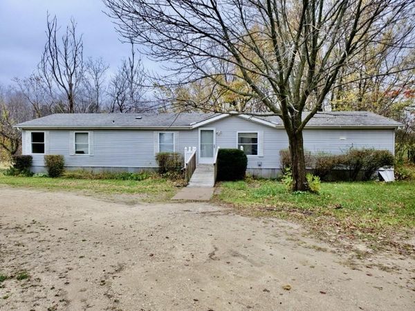8355 Slide Rock Road, Anamosa, IA 52205