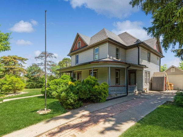 206 S MAIN Street, Mt Carroll, IL 61053