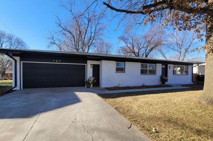 127 Ash Avenue , York, NE 68467