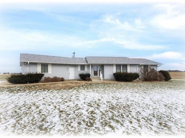 16346 E 1500 Street, Geneseo, IL 61254