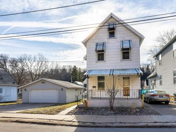 430 Valeria Street, Dubuque, IA 52001
