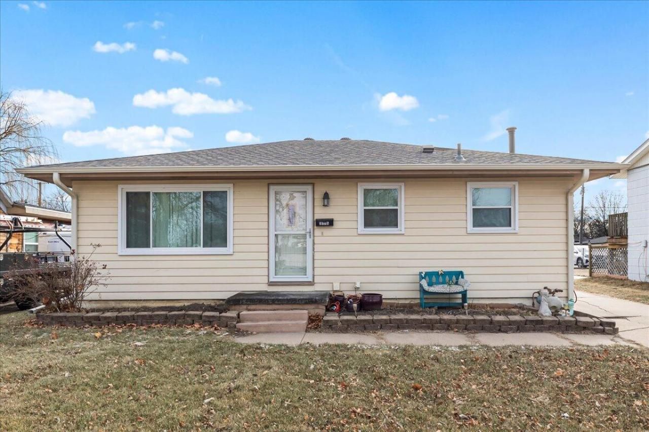 2115 AVENUE G, COUNCIL BLUFFS, IA 51501