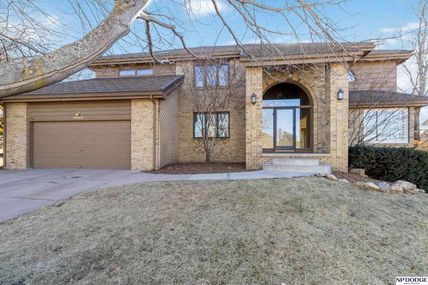 15405 Lloyd Street , Omaha, NE 68144