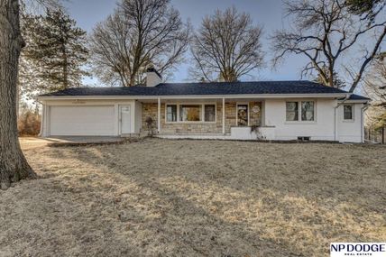 7665 Hickory Street , Omaha, NE 68124