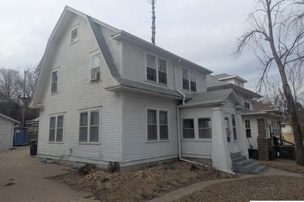 6944 Florence Boulevard , Omaha, NE 68112