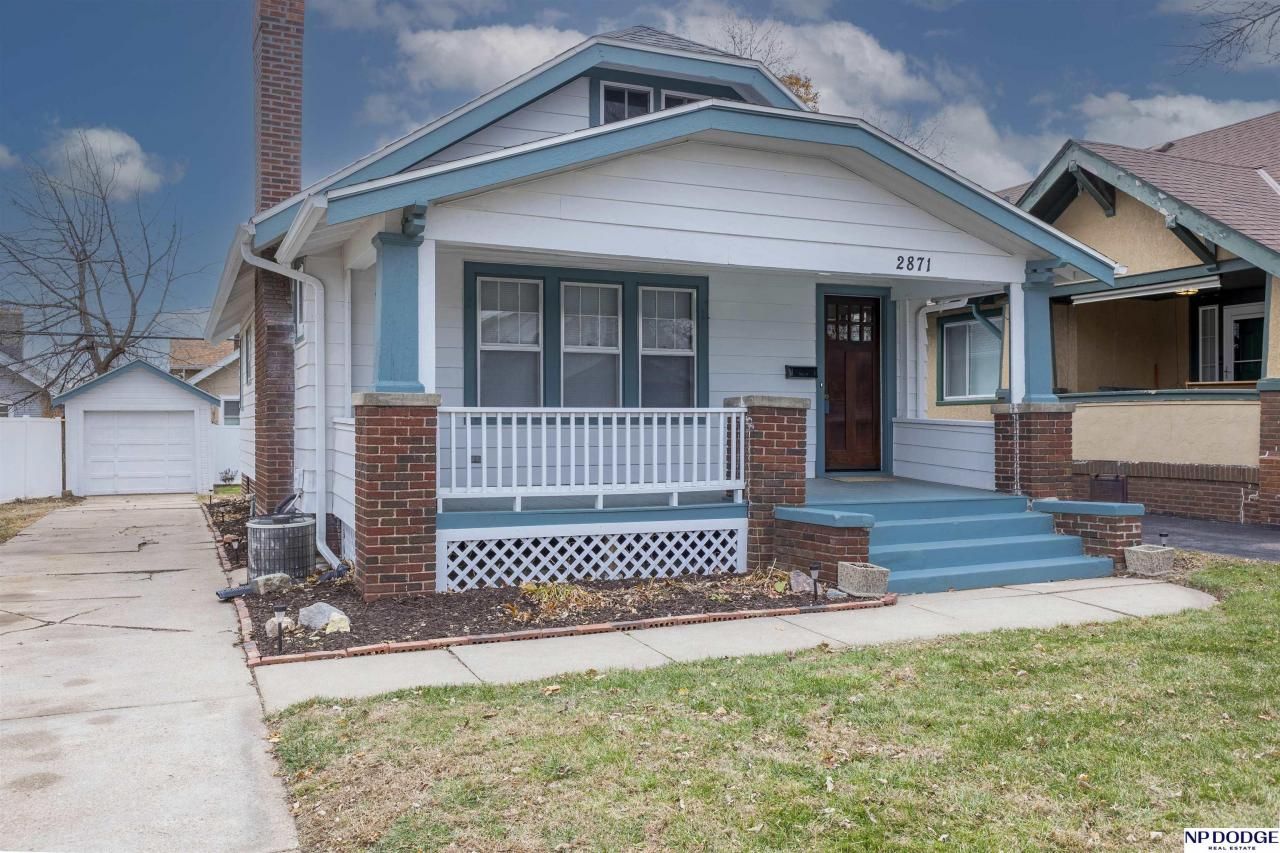 2871 Vane Street , Omaha, NE 68112