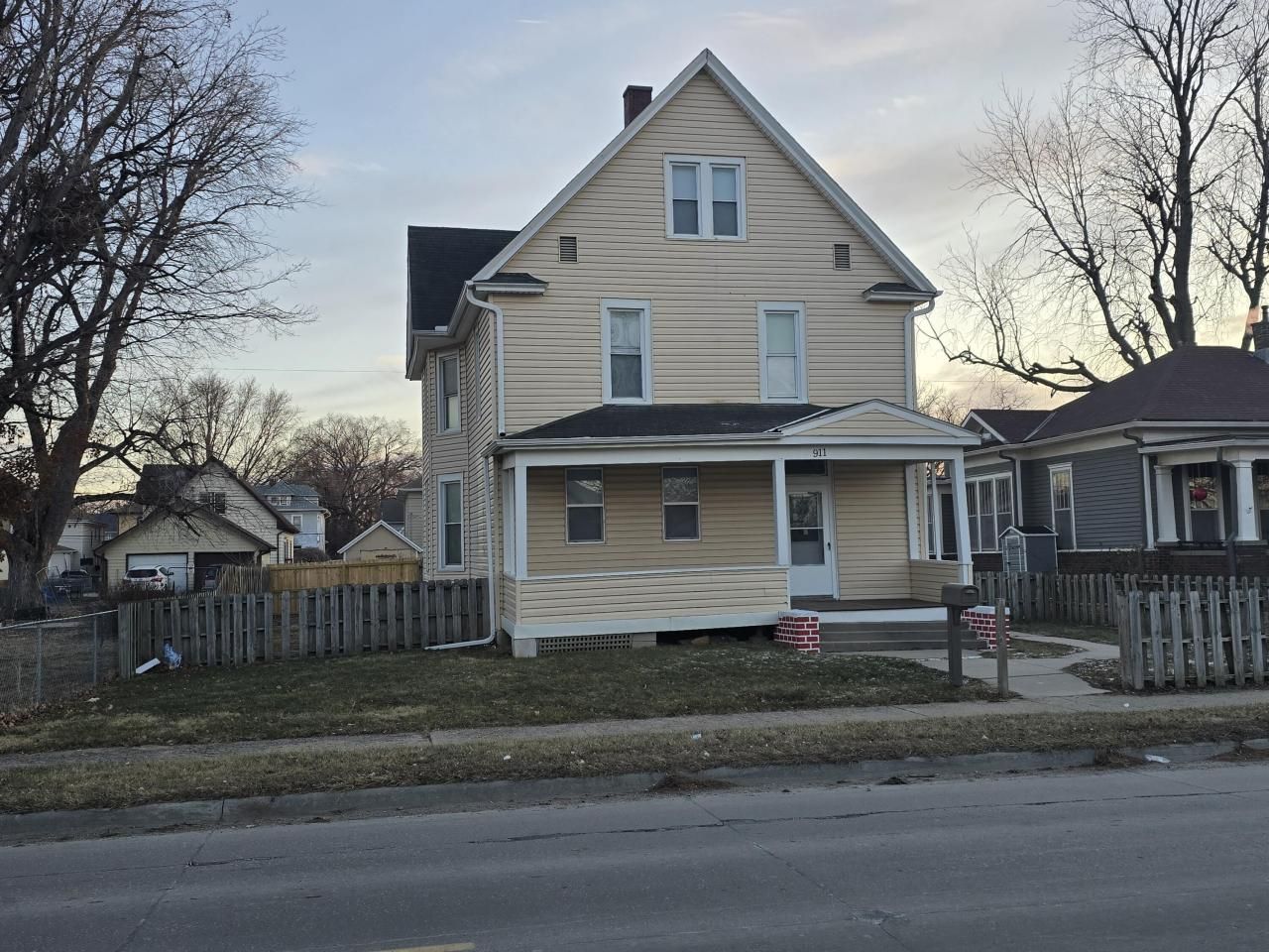 911 5TH Avenue, COUNCIL BLUFFS, IA 51503