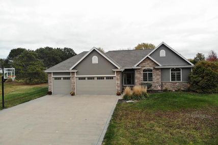 12129 S 202 Street , Gretna, NE 68028