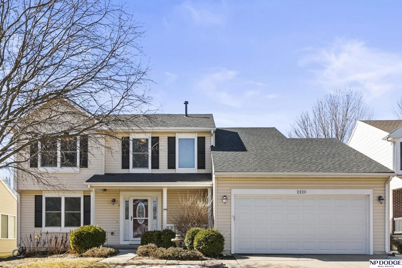 2220 N 164 Street , Omaha, NE 68116