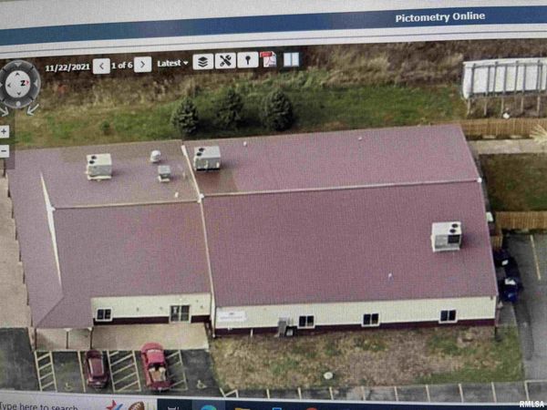 2750 S 27TH Street, Clinton, IA 52732