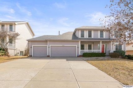 17611 Shirley Street , Omaha, NE 68130