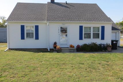 1904 S 48th Avenue , Omaha, NE 68106