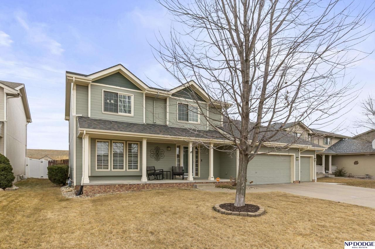 13501 S 42nd Avenue , Bellevue, NE 68123