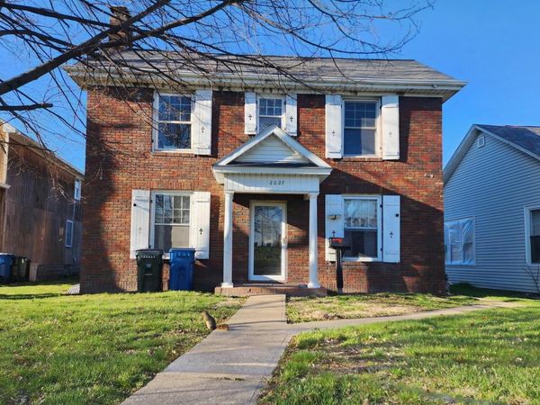 2027 LUCAS ST, Muscatine, IA 52761