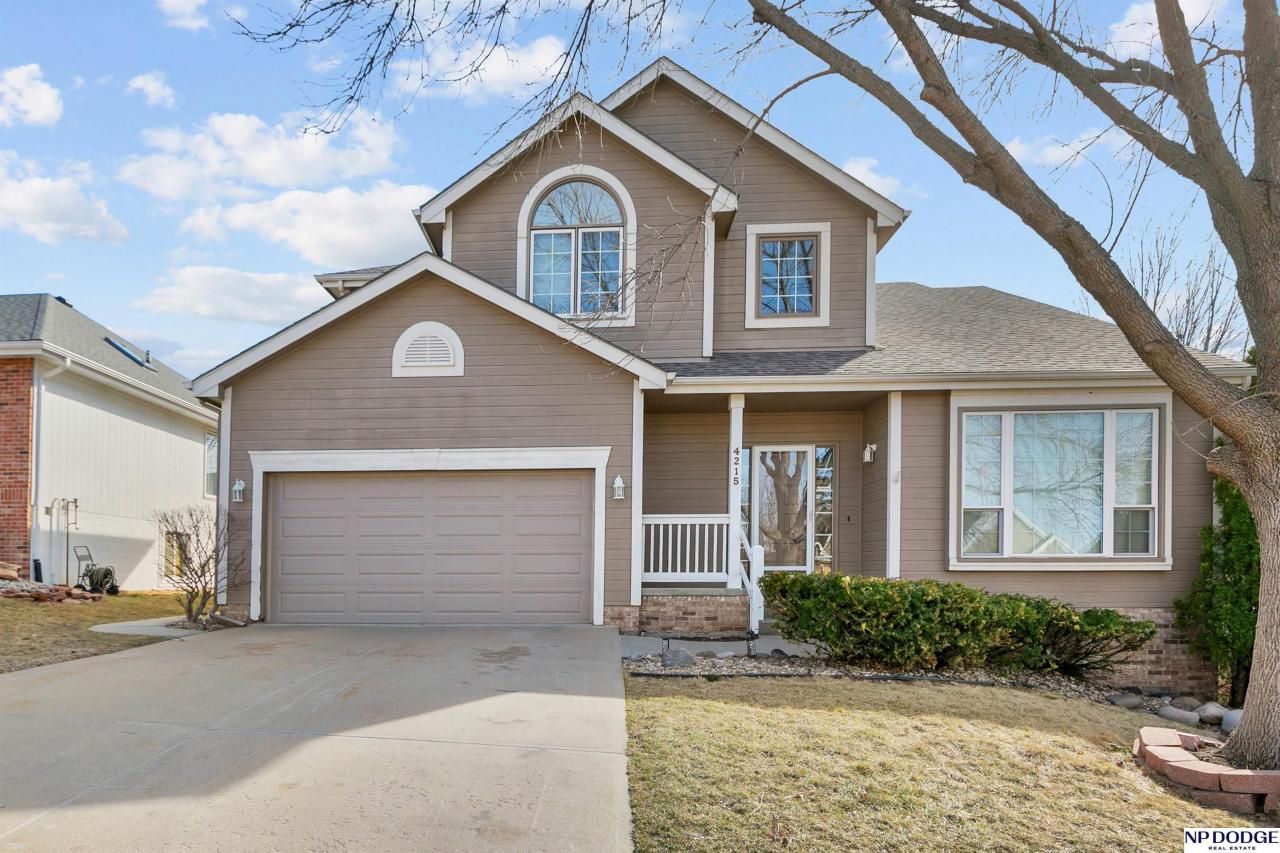4215 N 162 Avenue , Omaha, NE 68116