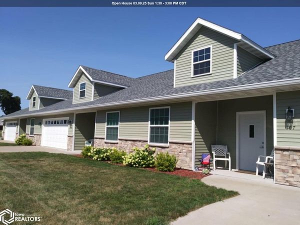 2635 Mount Pleasant St., Unit 7, Burlington, IA 52601