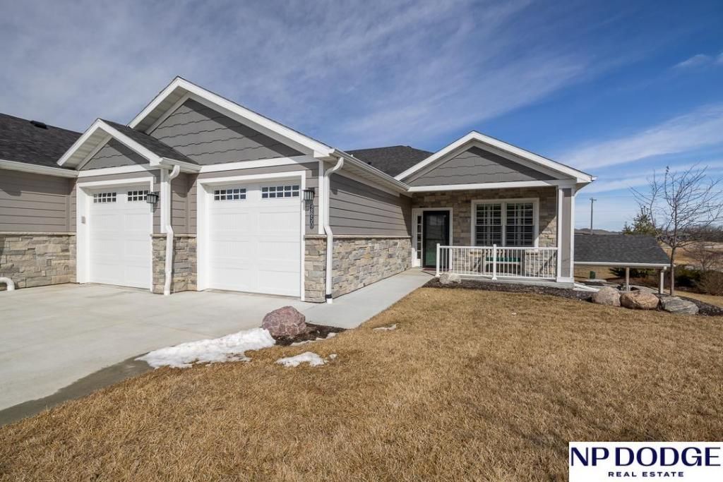 2650 Sievers Court, Lincoln, NE 68512