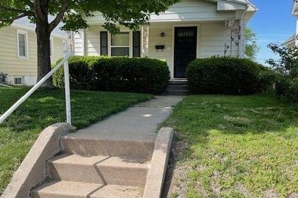 2420 Arbor Street Circle, Omaha, NE 68105