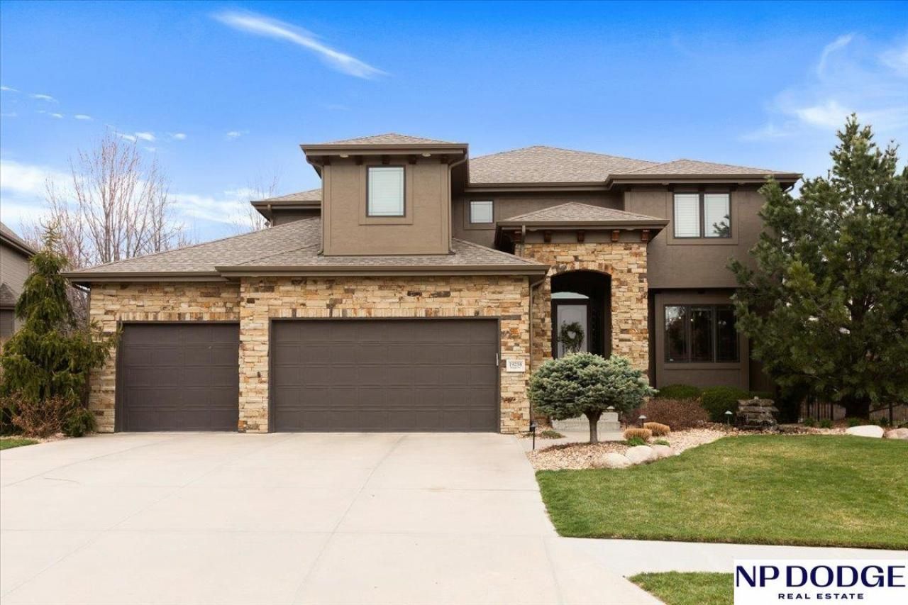 19258 Briggs Street, Omaha, NE 68130