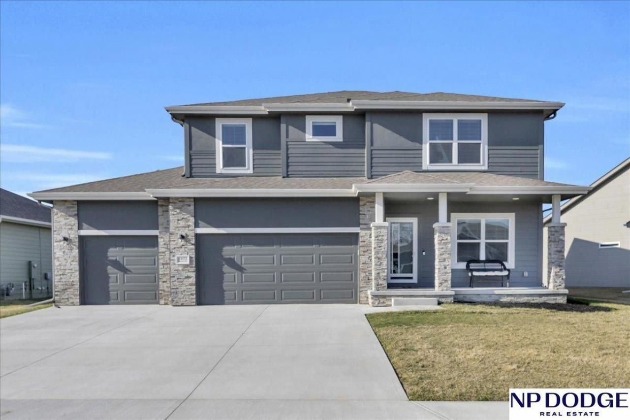 1402 Abercorn Drive, Council Bluffs, IA 51503