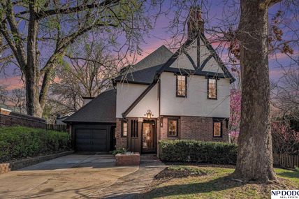 5319 Howard Street, Omaha, NE 68106