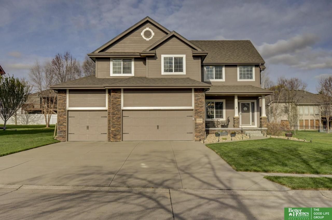 12708 S 81 Street, Papillion, NE 68046