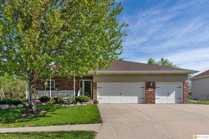 15842 Timberlane Drive , Omaha, NE 68136