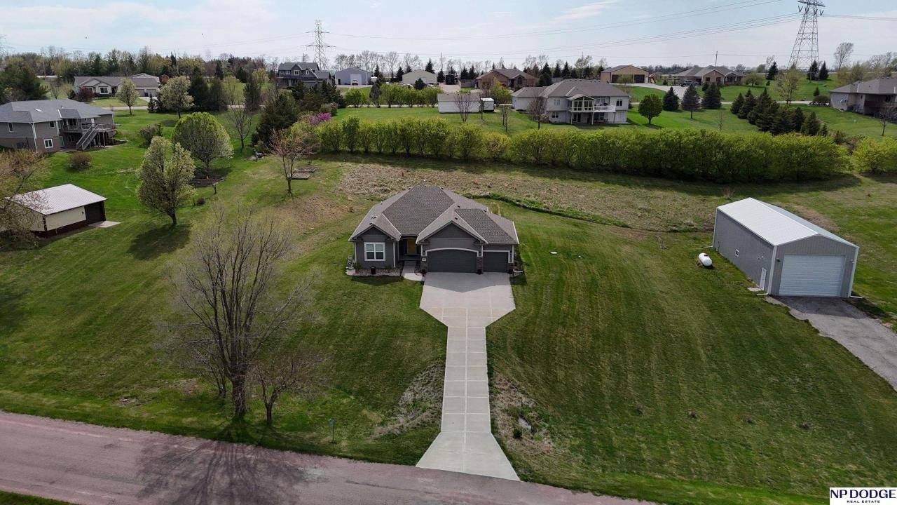 4467 Crest Ridge Loop, Blair, NE 68008
