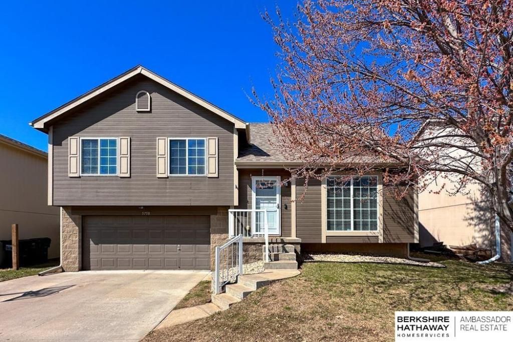 5758 S 188th Street, Omaha, NE 68135
