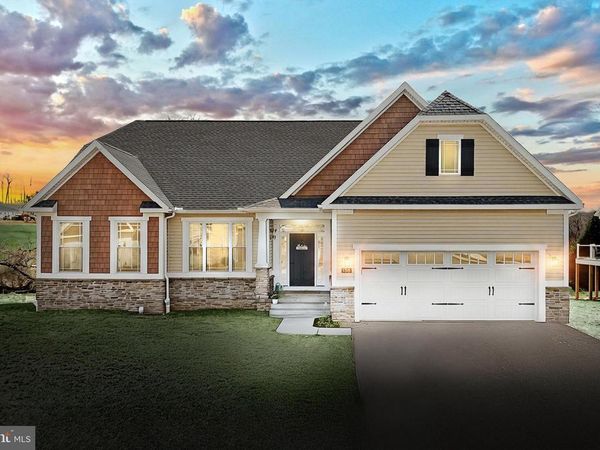 138 EDIE CIRCLE, STEWARTSTOWN, PA 17363