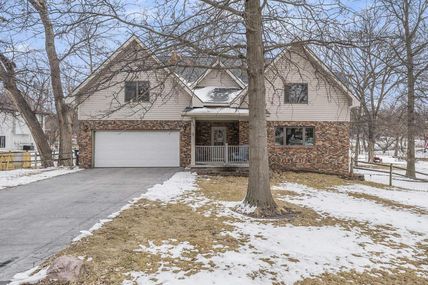 6101 S 49th Street , Omaha, NE 68117