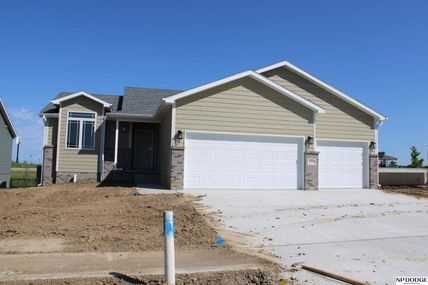 6616 Grays Peak Drive , Lincoln, NE 68521