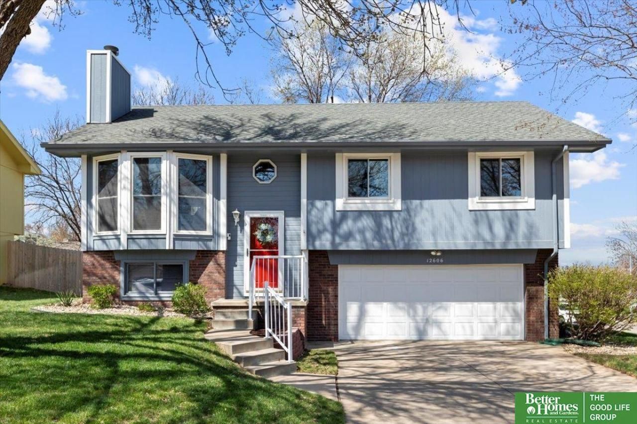 12606 Camden Avenue , Omaha, NE 68164
